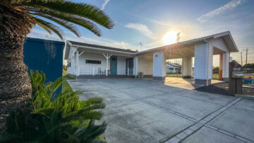 スタイルに縛られないカリフォルニアスタイルの家