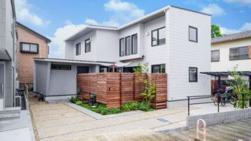 開放感と素材美を楽しむ。無垢と漆喰に包まれた快適な家